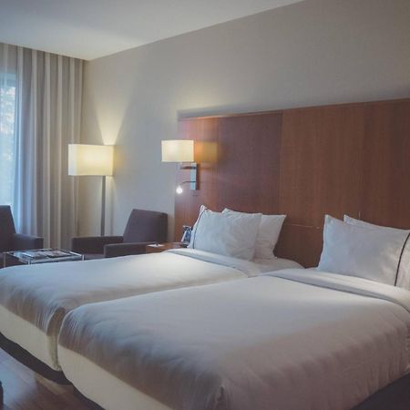 Ac Hotel Aitana By Marriott Madrid Exterior photo