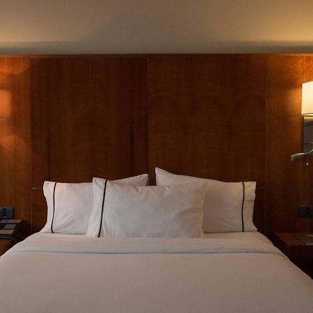 Ac Hotel Aitana By Marriott Madrid Exterior photo