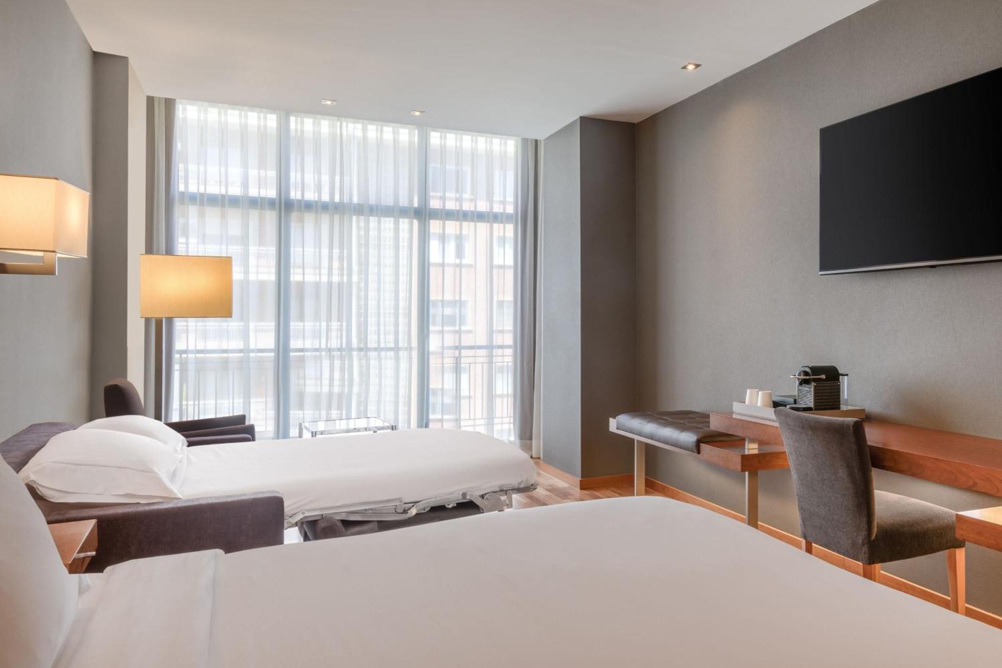 Ac Hotel Aitana By Marriott Madrid Exterior photo