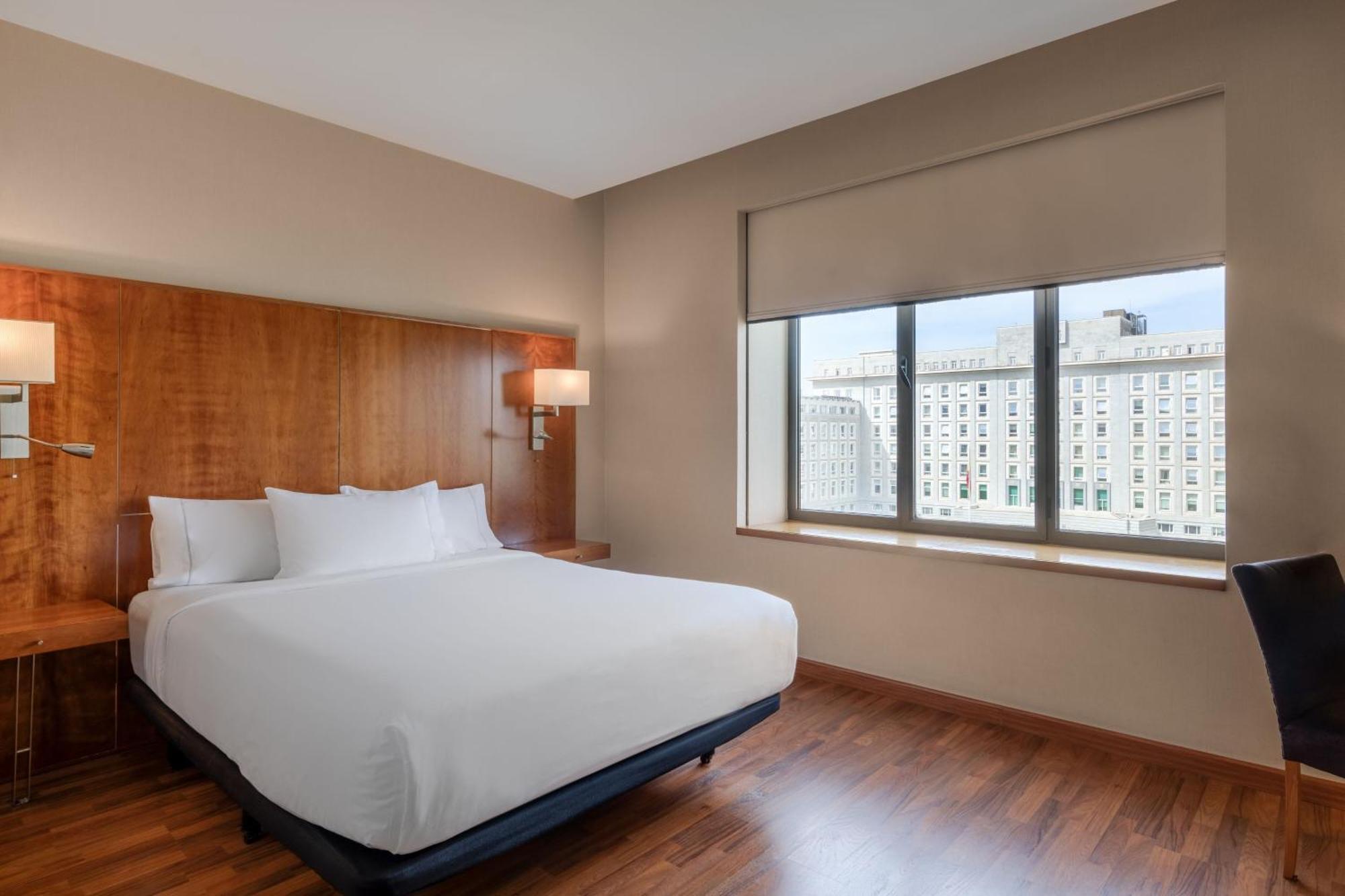 Ac Hotel Aitana By Marriott Madrid Exterior photo
