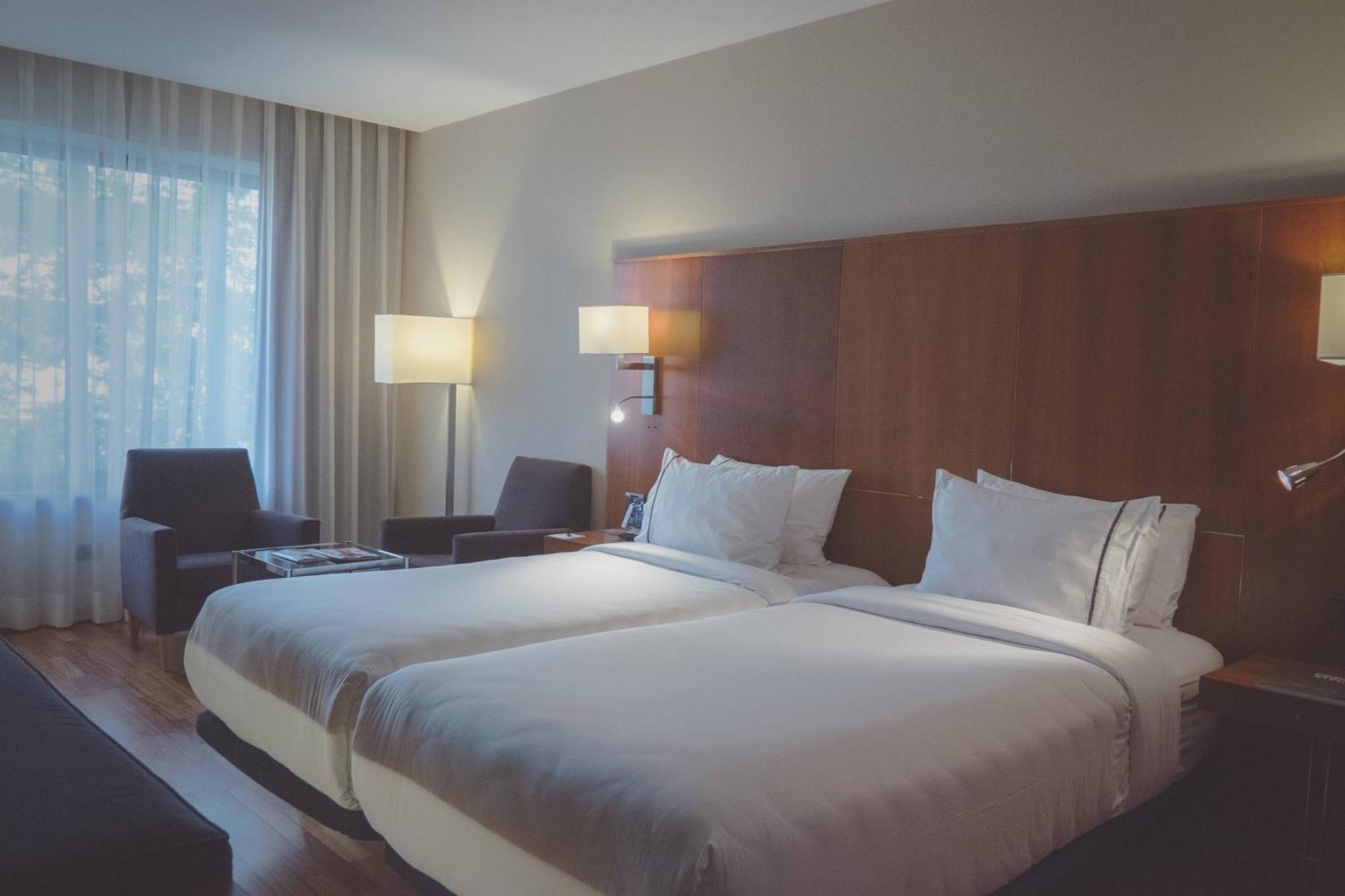 Ac Hotel Aitana By Marriott Madrid Exterior photo