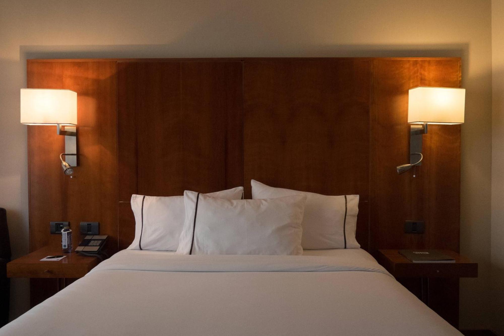 Ac Hotel Aitana By Marriott Madrid Exterior photo