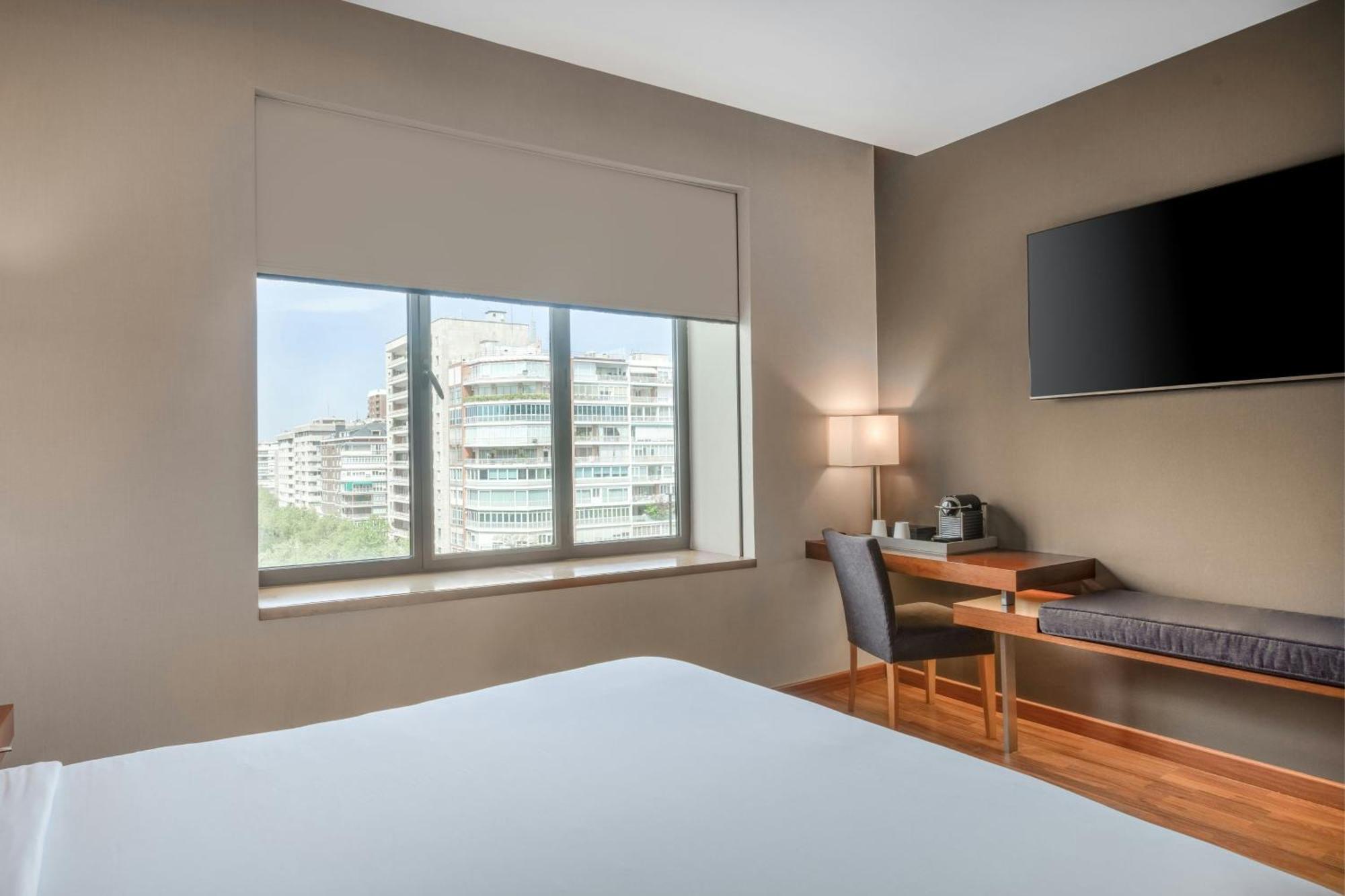 Ac Hotel Aitana By Marriott Madrid Exterior photo