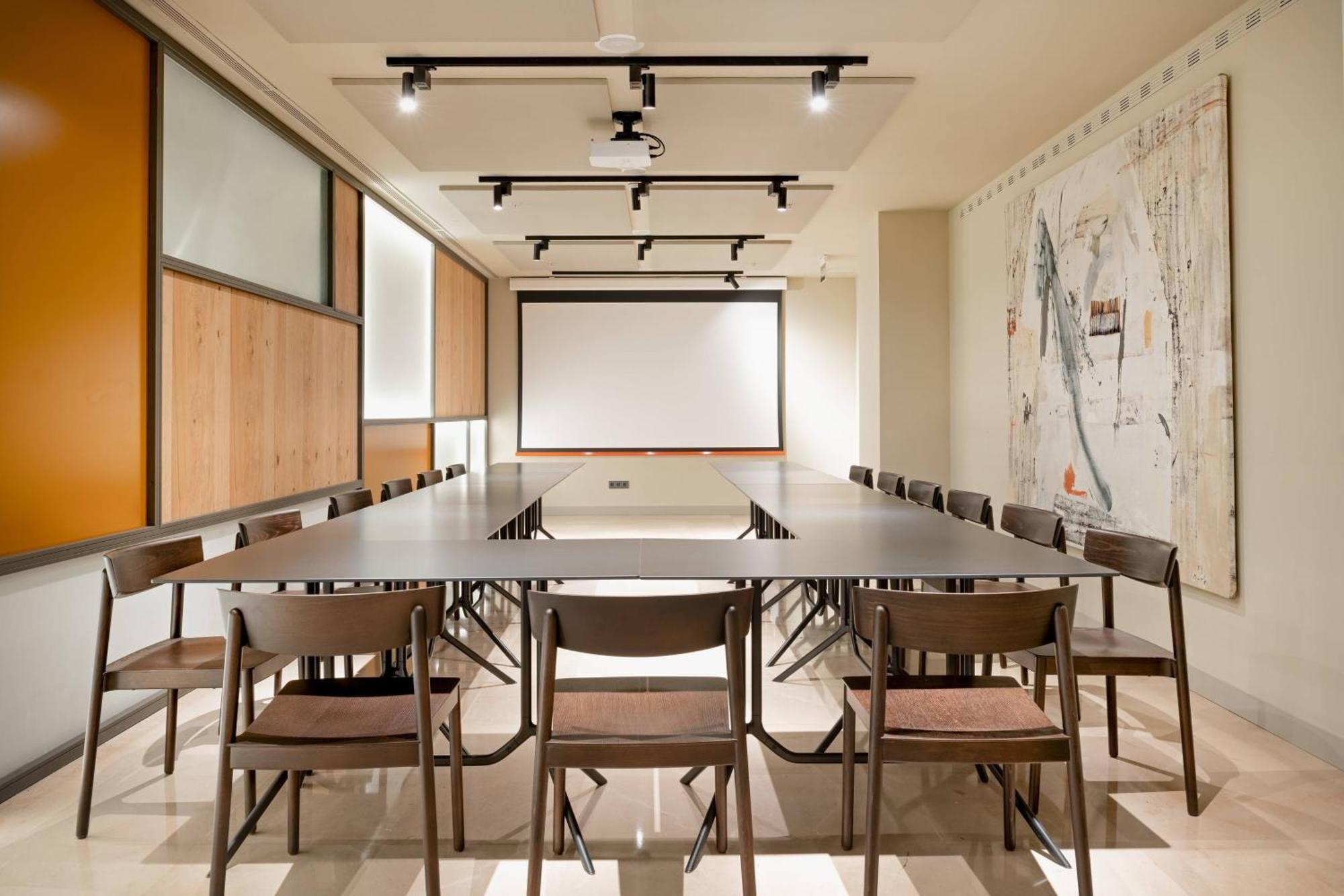 Ac Hotel Aitana By Marriott Madrid Exterior photo